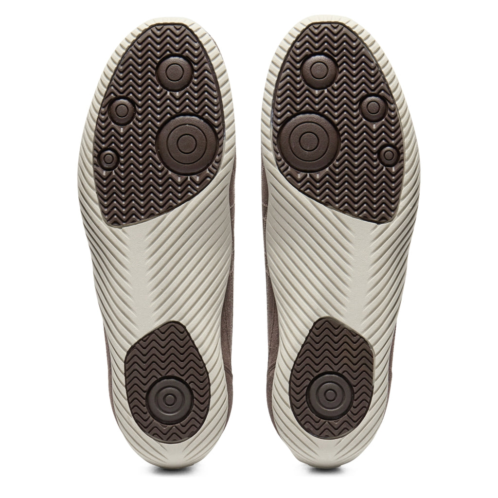 Onitsuka Tiger SCLAW Licorice Brown/Dusty Steppe sole